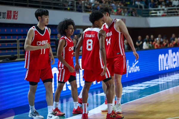中国U19男篮惨败德国暴露全方位差距 技术执行临场全面落后